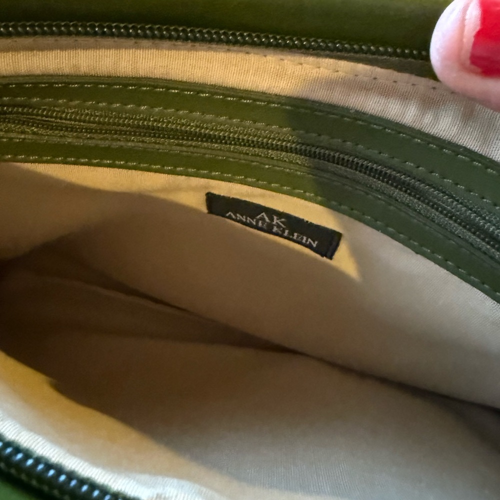Anne Klein Leather Shoulder Bag Olive Green & Gold Hardware Vintage - Picture 10 of 13